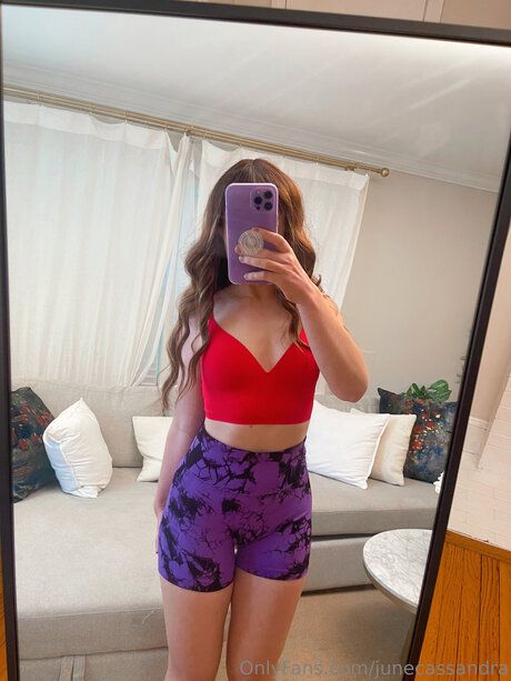 Junecassandra nudes onlyfans leaks