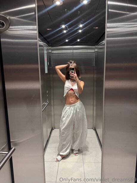 Violet Dreams69 onlyfans full