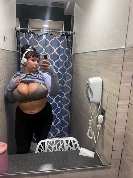 Alexisthagoatt leaked only fans