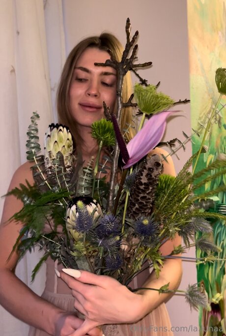 La Lunaa sex onlyfans