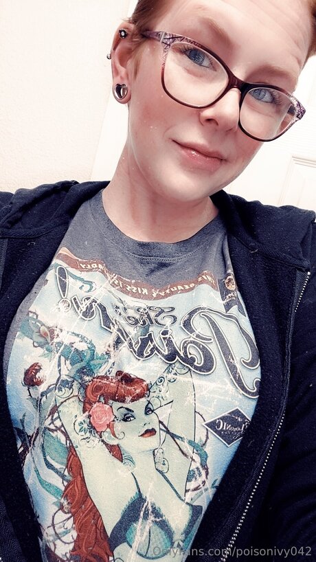 Poisonivy042 Profile pic