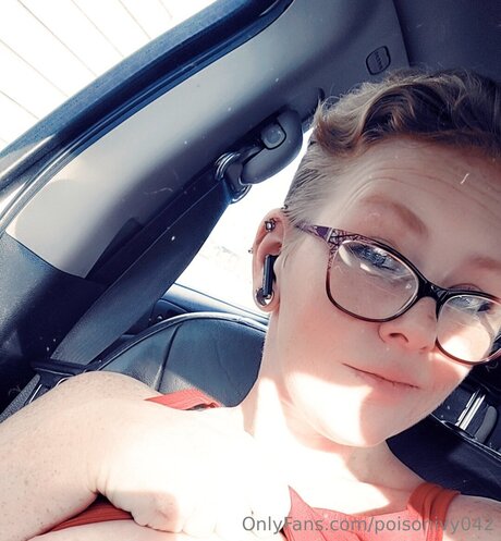 Poisonivy042 naked onlyfans pics