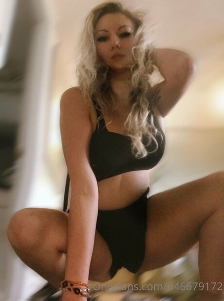 Autumn4u32 only fans xxx