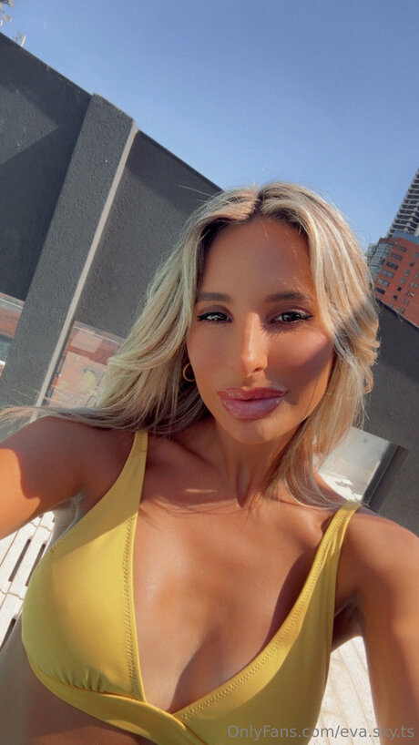 Eva Sky Ts only fans naked