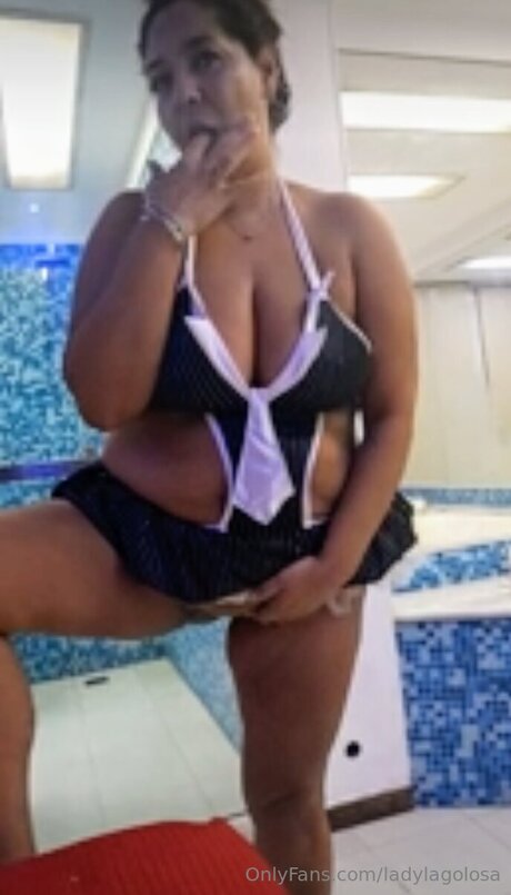 Ladylagolosa naked on onlyfans