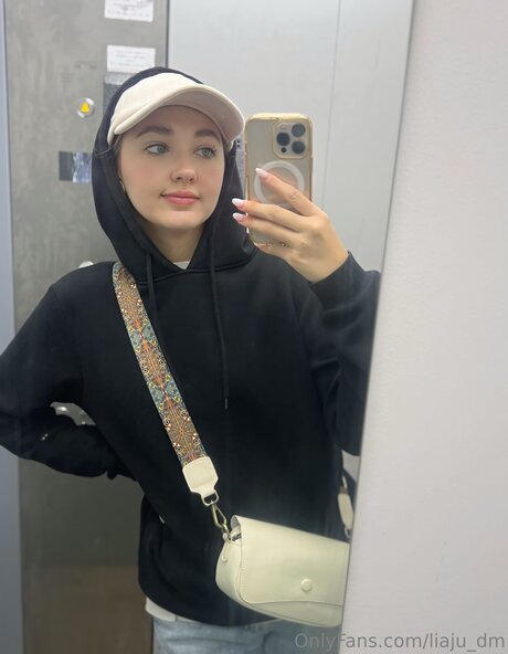 Liaju Dm leaked onlyfans photos