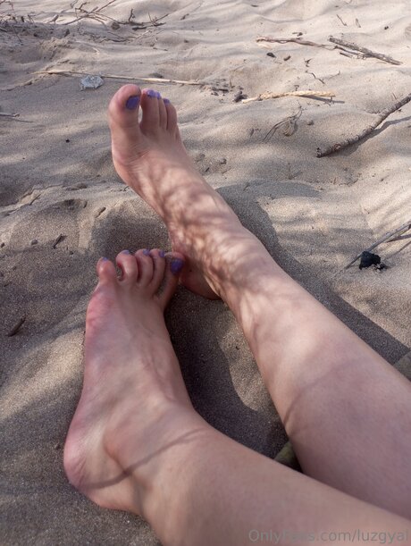 shemale outdoor onlyfans pornographic pic