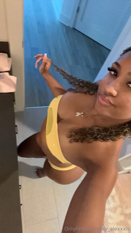 Sky Alexxxis naked onlyfans