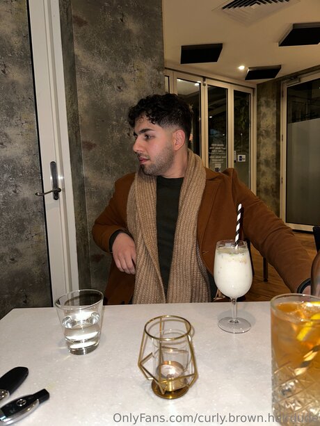 Curly Brown Hairdude only fans review