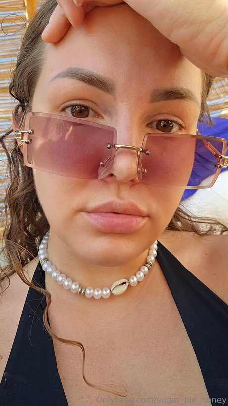 Sugar Pie Honey onlyfans photos