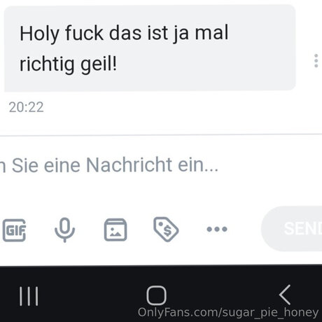 Sugar Pie Honey onlyfans leak ass