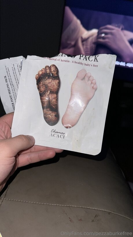 Pezzaburke66 onlyfans nudes leak