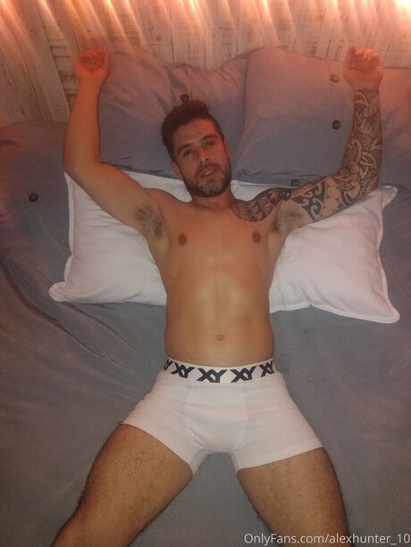 Alexhunter 10 onlyfans picture