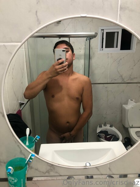 Crisdiiaz feet onlyfans