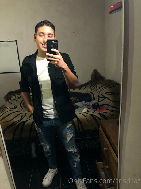 Crisdiiaz onlyfans content