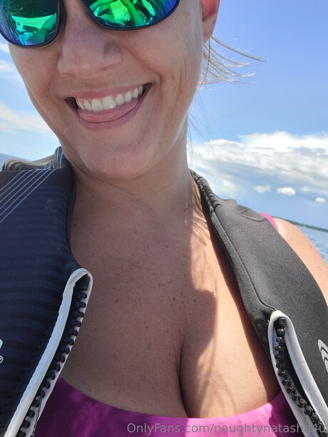 Naughtynatasha4u onlyfans lesk