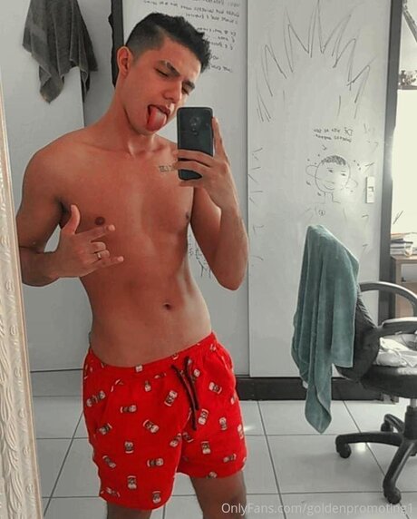 Goldenpromoting1 onlyfans nudes leak