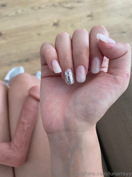 Lunarrayy nudes onlyfans leak