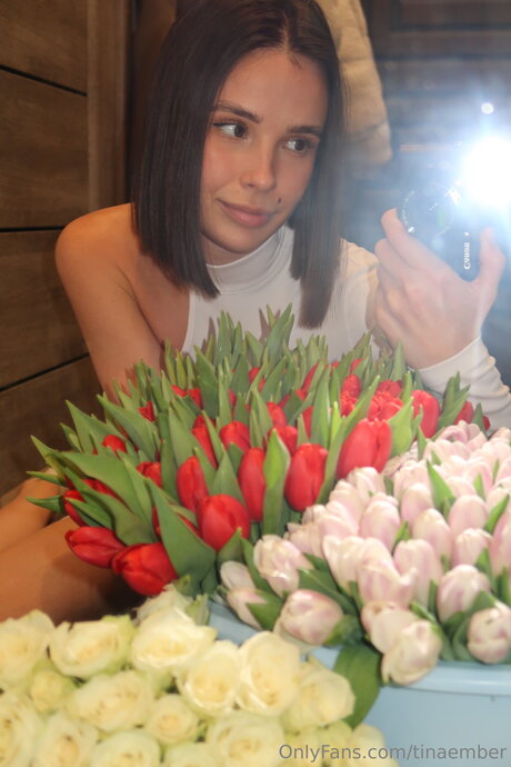 Tinaember nude leak onlyfans