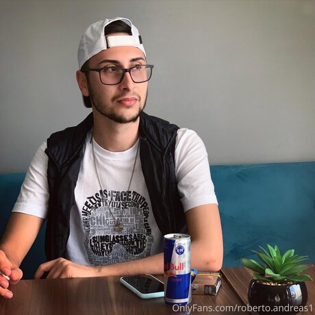 Roberto Andreas1 onlyfans exposed