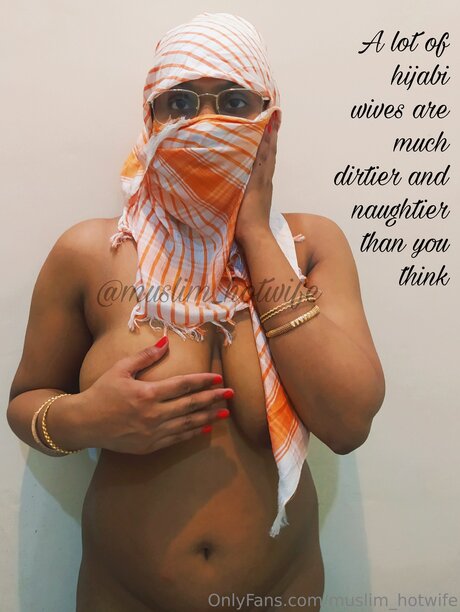 Muslim Hotwife leaked onlyfans free