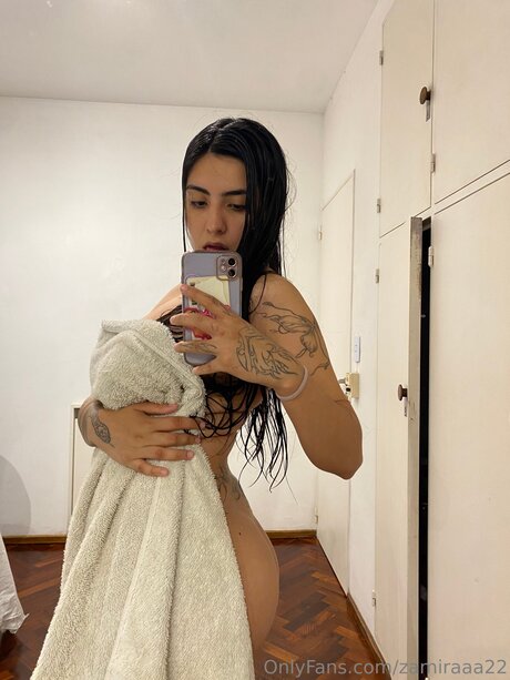 Zamiraaa22 free only fans