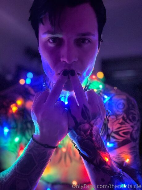 Themintsicle nude on onlyfans