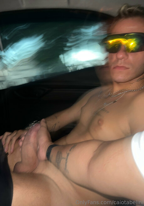 Caiotabelini only fans pics