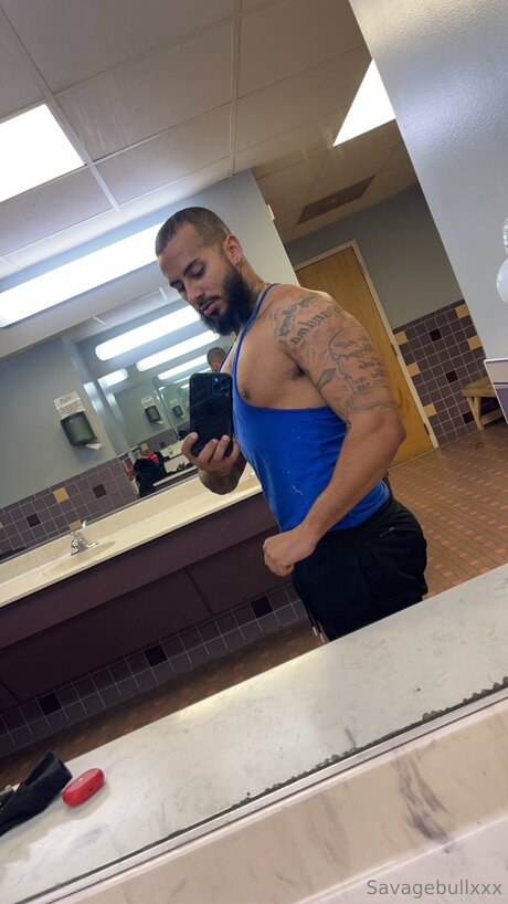 Savagebullxxxfree topless onlyfans