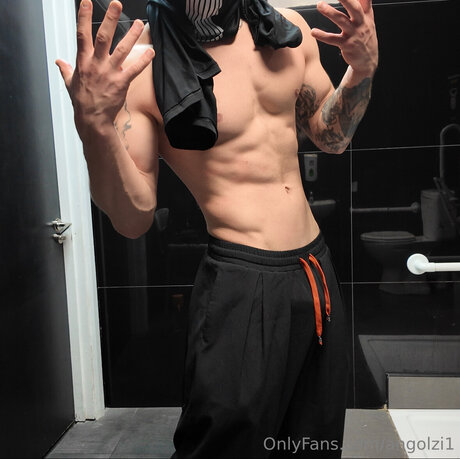 Angolzi1 onlyfans leaks free