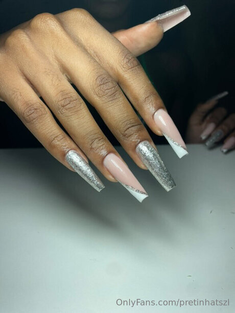 Pretinhatszl only fans leaks