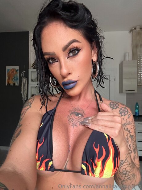 Annalisa Gasparro naked on onlyfans