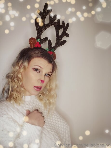 Bellablondina onlyfans leaks.