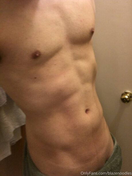 Justinicholas90 onlyfans pic