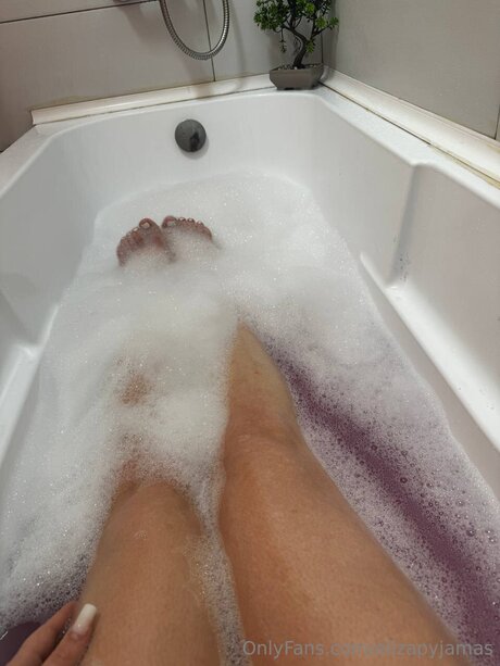 Itselizamae onlyfans free content