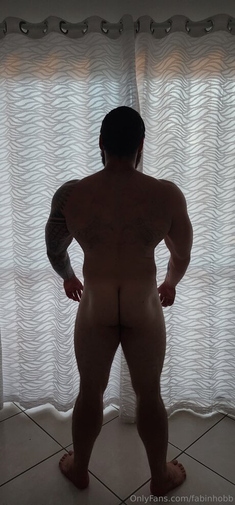 Fabinhobb onlyfans leaked.