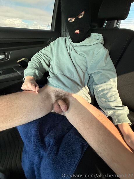 Alexhernan127 onlyfans fotos