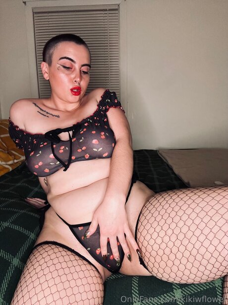 shemale dominatrix onlyfans nice illustration