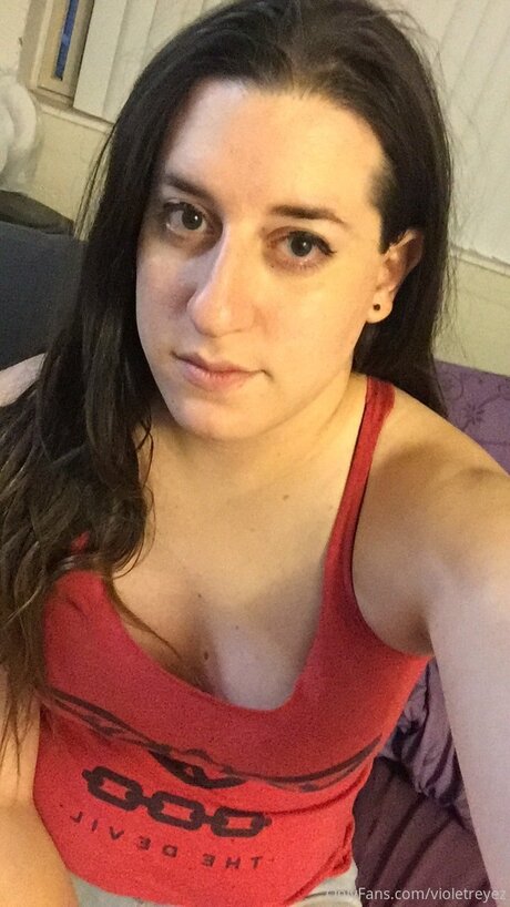 Violetreyez feet onlyfans