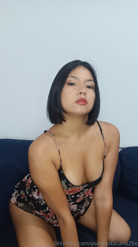 Goddesstatiana25x onlyfans hot