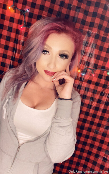 Stormislays onlyfans post