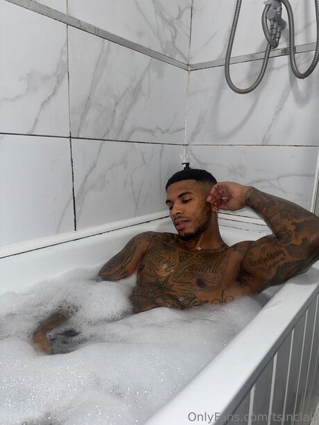 Tsinclair Profile pic