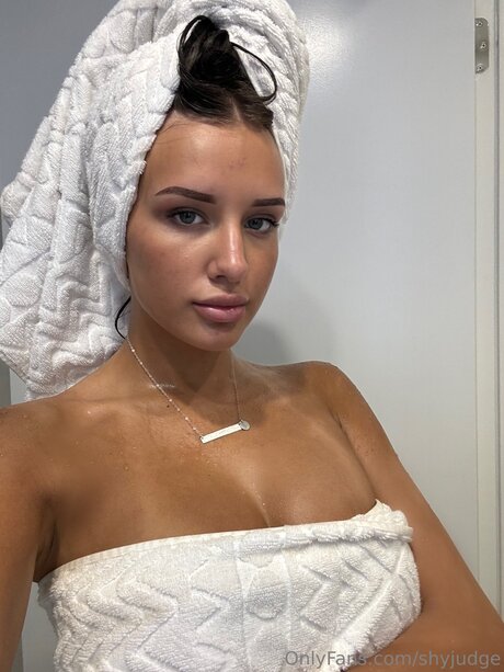 Shyjudge onlyfans model images