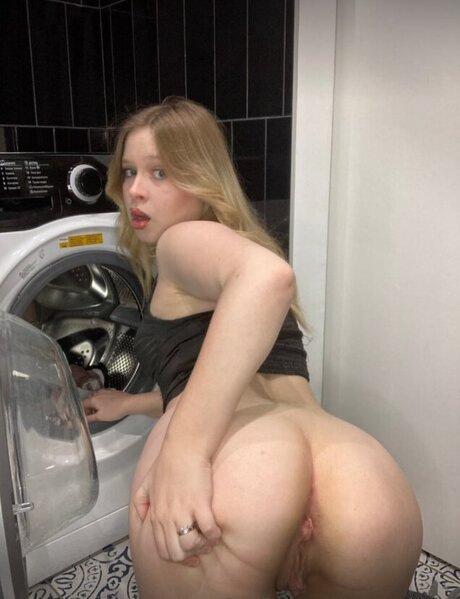 Baby Melanie onlyfans x