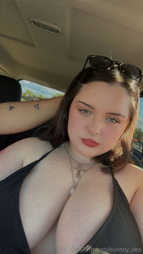 Bunnny Bby naked onlyfans