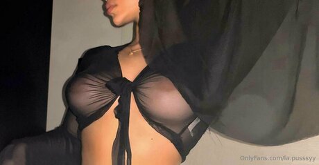 La Pusssyy only fans leaks porn