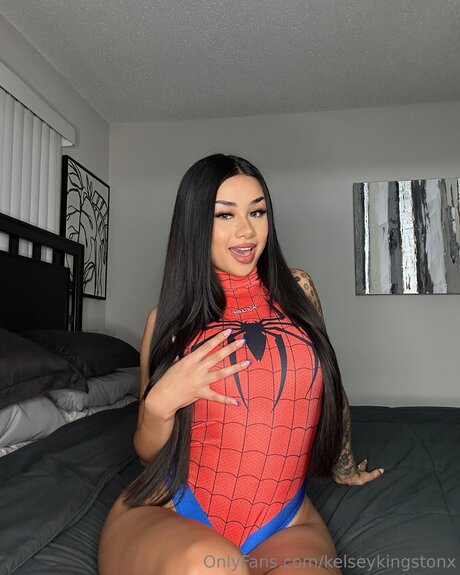 Kelseykingstonx only fans sex