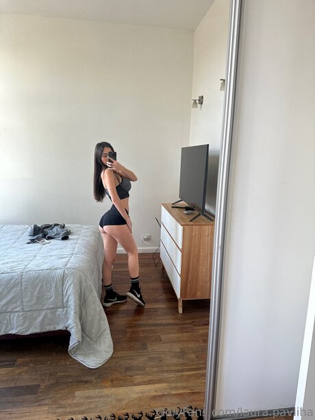 Laurasvault onlyfans leaked xxx