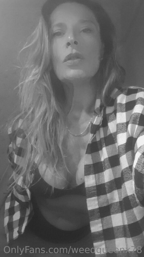 The78megahertz nude on onlyfans