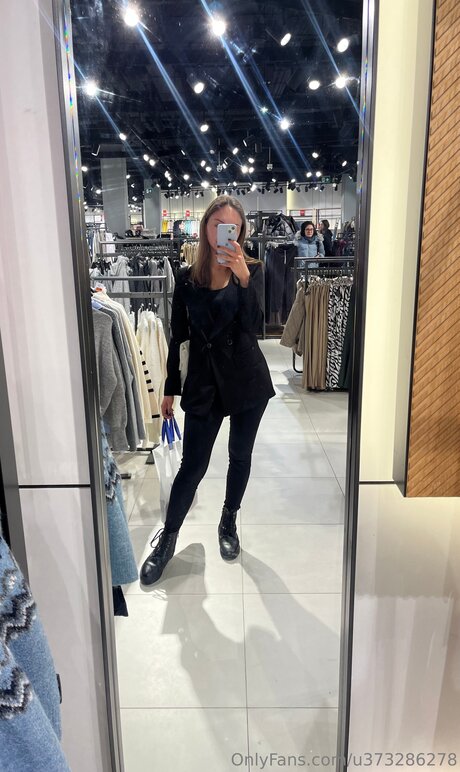 U373286278 onlyfans boobs